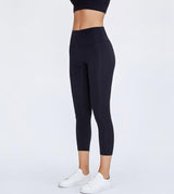 Ava Performance Crop Leggings