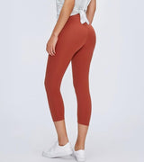 Ava Performance Crop Leggings